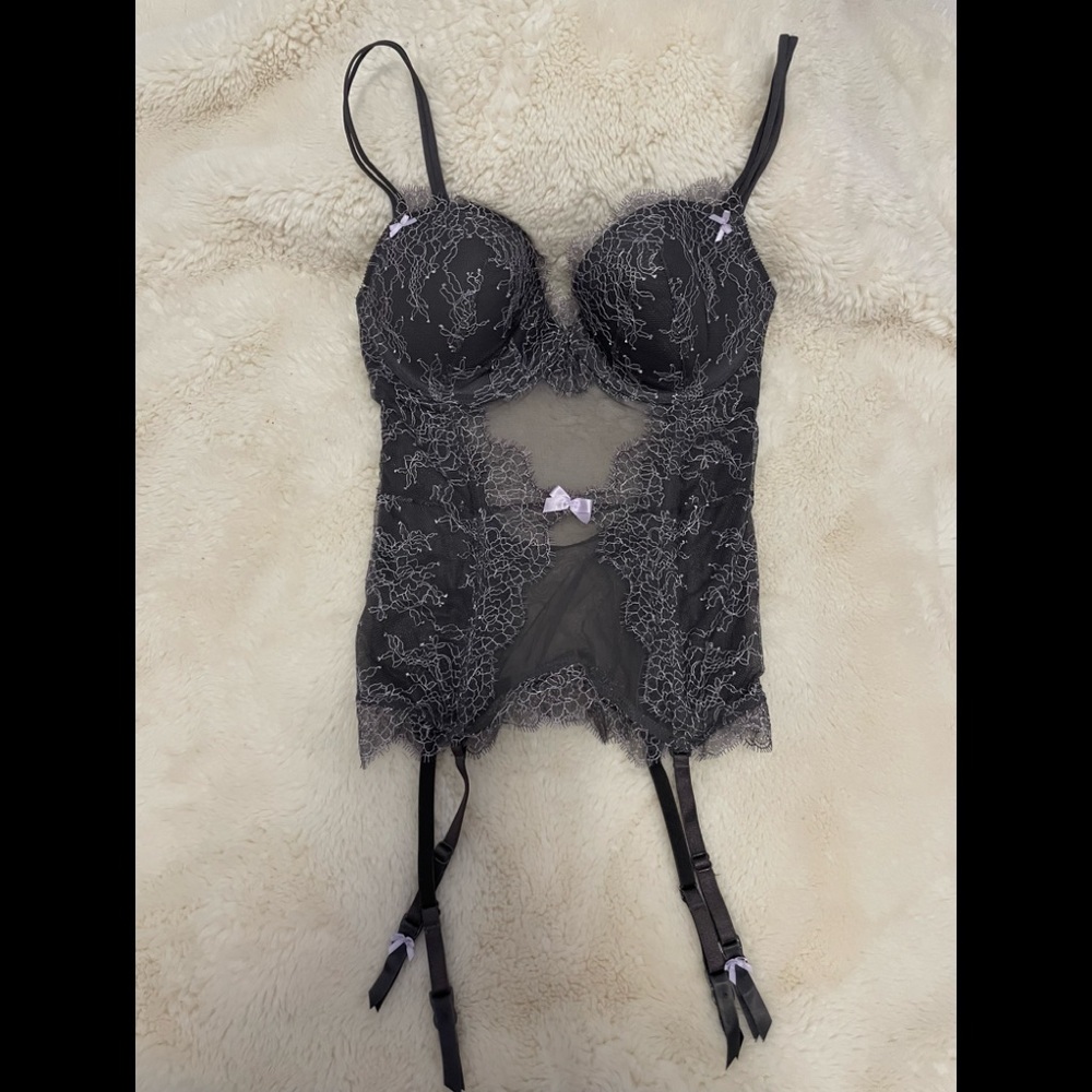 Victoria’s Secret - Grey - Corset Top - Lingerie - 34D